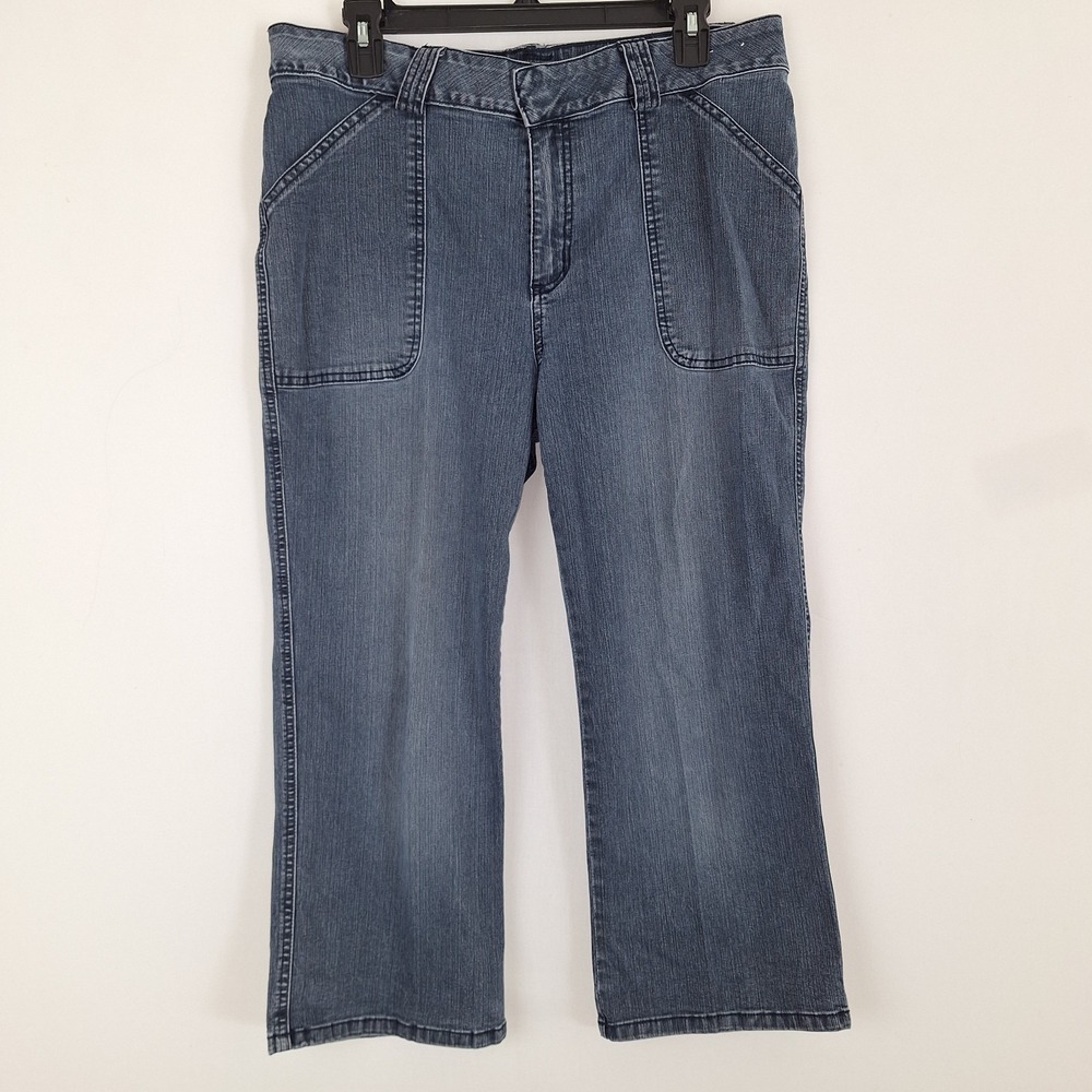 Faded Glory Women's 12 Blue Denim Capri Jeans 22" Inseam Patch Pockets